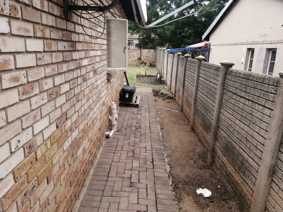 3 Bedroom Property for Sale in Waterval East North West